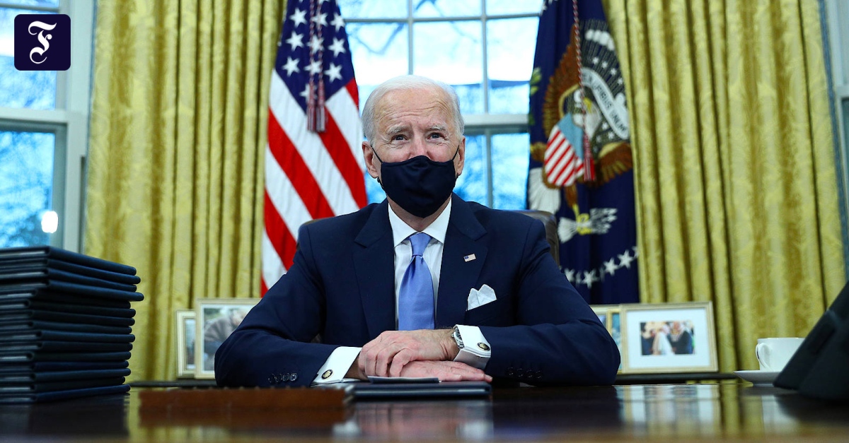 Biden begins returning to the Paris climate agreement