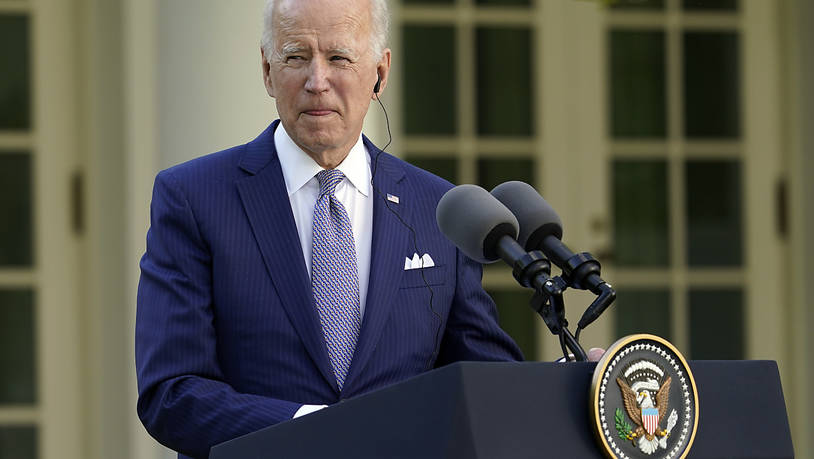 Joe Biden, Präsident der USA, spricht bei einer Pressekonferenz im Rosengarten des Weißen Hauses. Foto: Andrew Harnik/AP/dpa