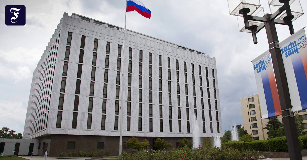 The United States expels Russian diplomats