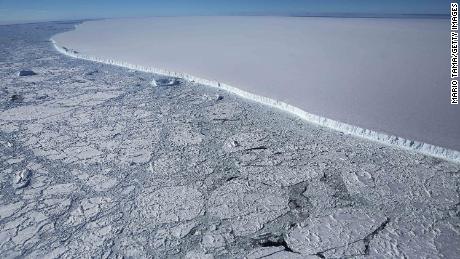 A third of the Antarctic ice shelf threatens to collapse if our planet warms