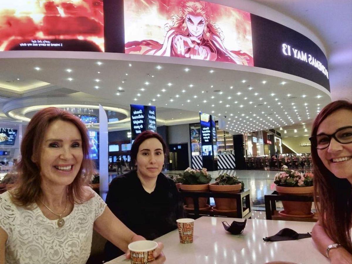 Here Princess Latvia can be seen in the Dubai Mall.  Image is reversed;  Advertise for a movie 