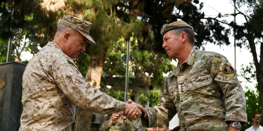 The commander of US and NATO forces in Afghanistan gives up leadership