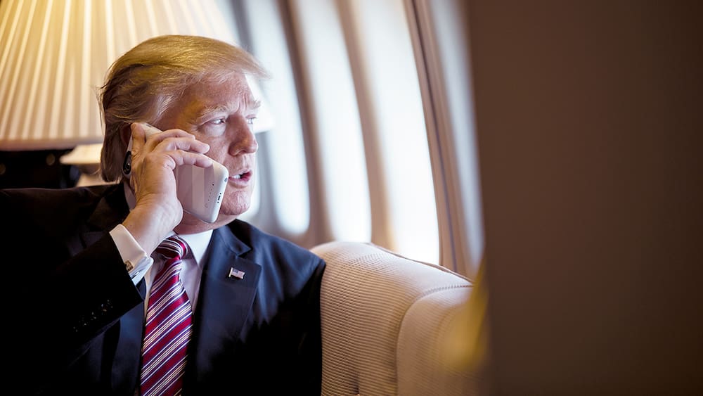 So that his advisers couldn't hear - Trump used Melania's cell phone