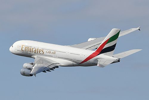 Emirates resumes flights to the UK and Africa