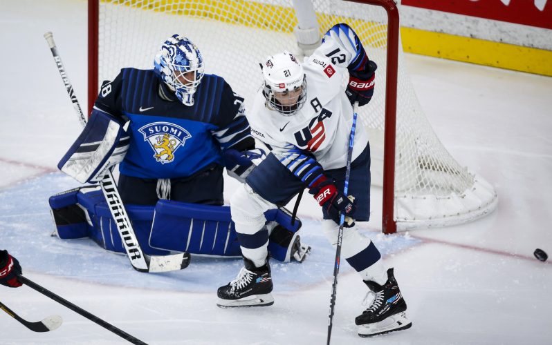 Knight scored a record number of goals and the USA beat Finland 3-0