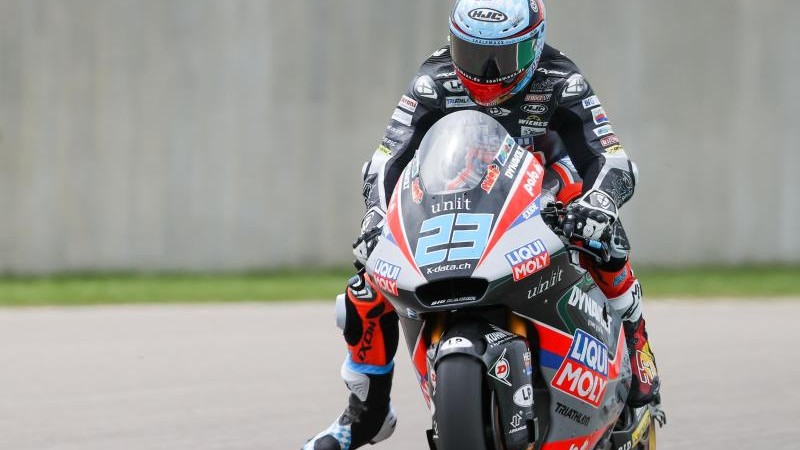 Motorsport - Moto 2: A fall and a penalty kick for Schrotter - 23rd place only - Sports