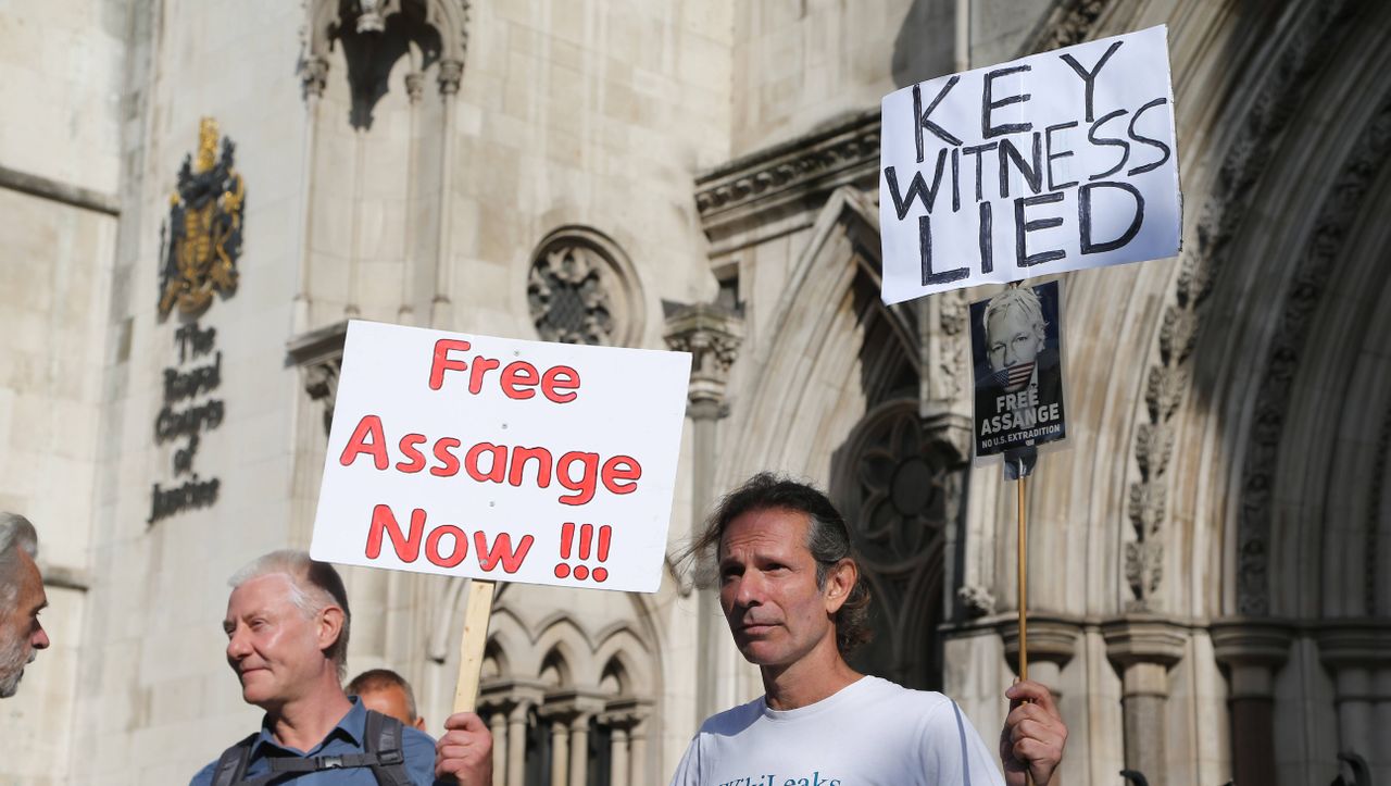 UK: Julian Assange back on trial