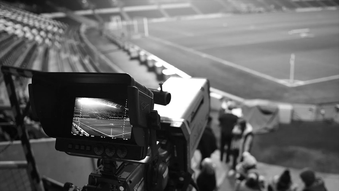 Watch the Aston Villa vs Newcastle match broadcast live