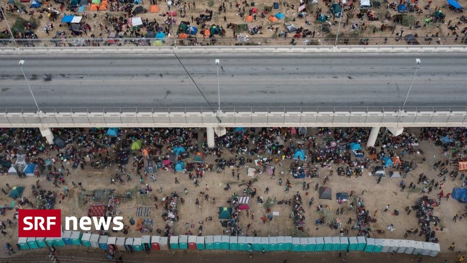 Drama on US southern border - Thousands of migrants under bridges - US relies on deportation flights - News