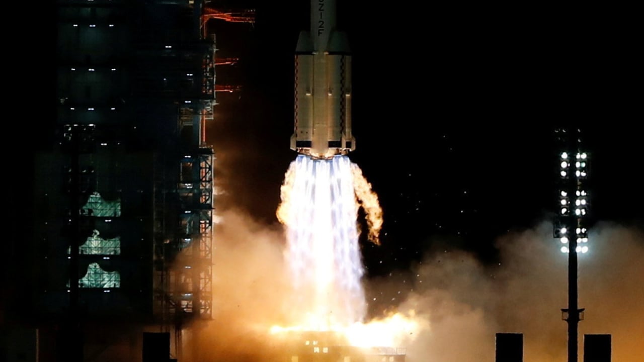 6 months into space mission: China begins record flight into space - Foreign News