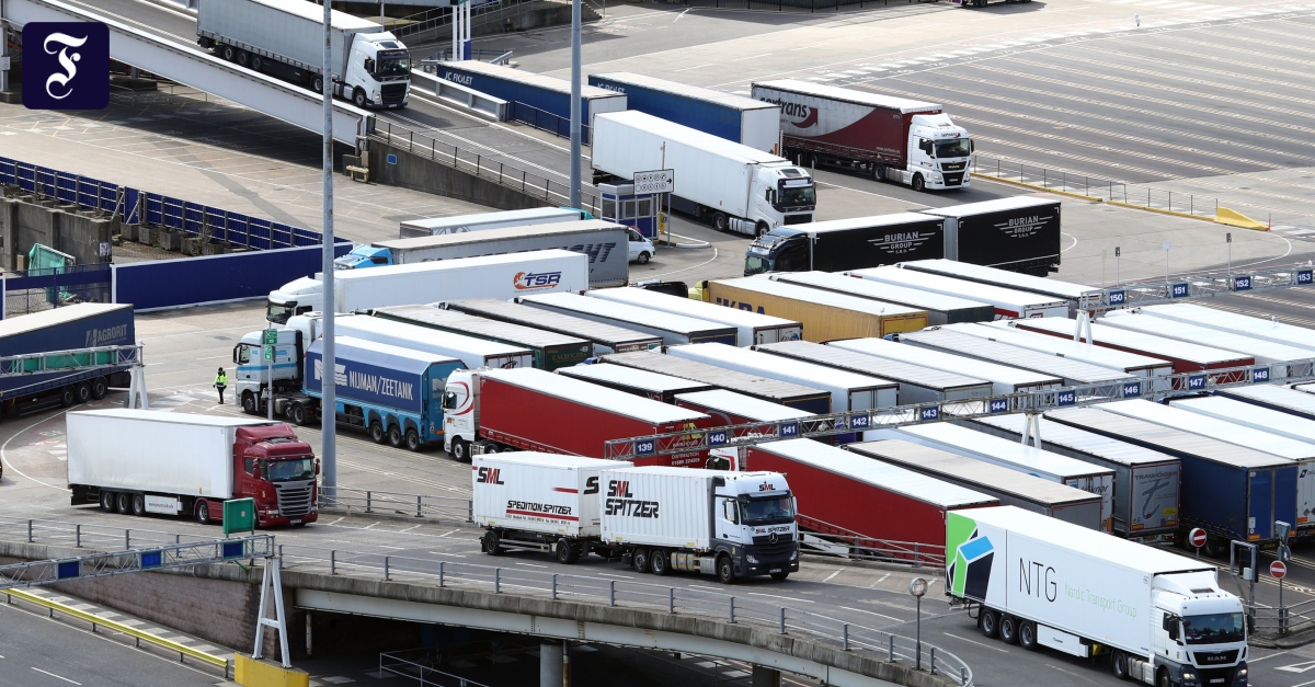 Great Britain eases requirements for foreign truck drivers