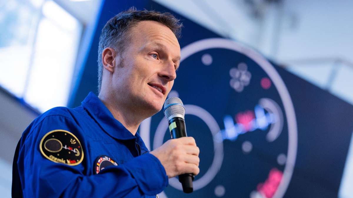 Maurer's flight to the International Space Station postponed to next Wednesday