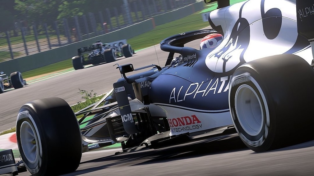 Realistic photo of a Formula 1 car in F12021.