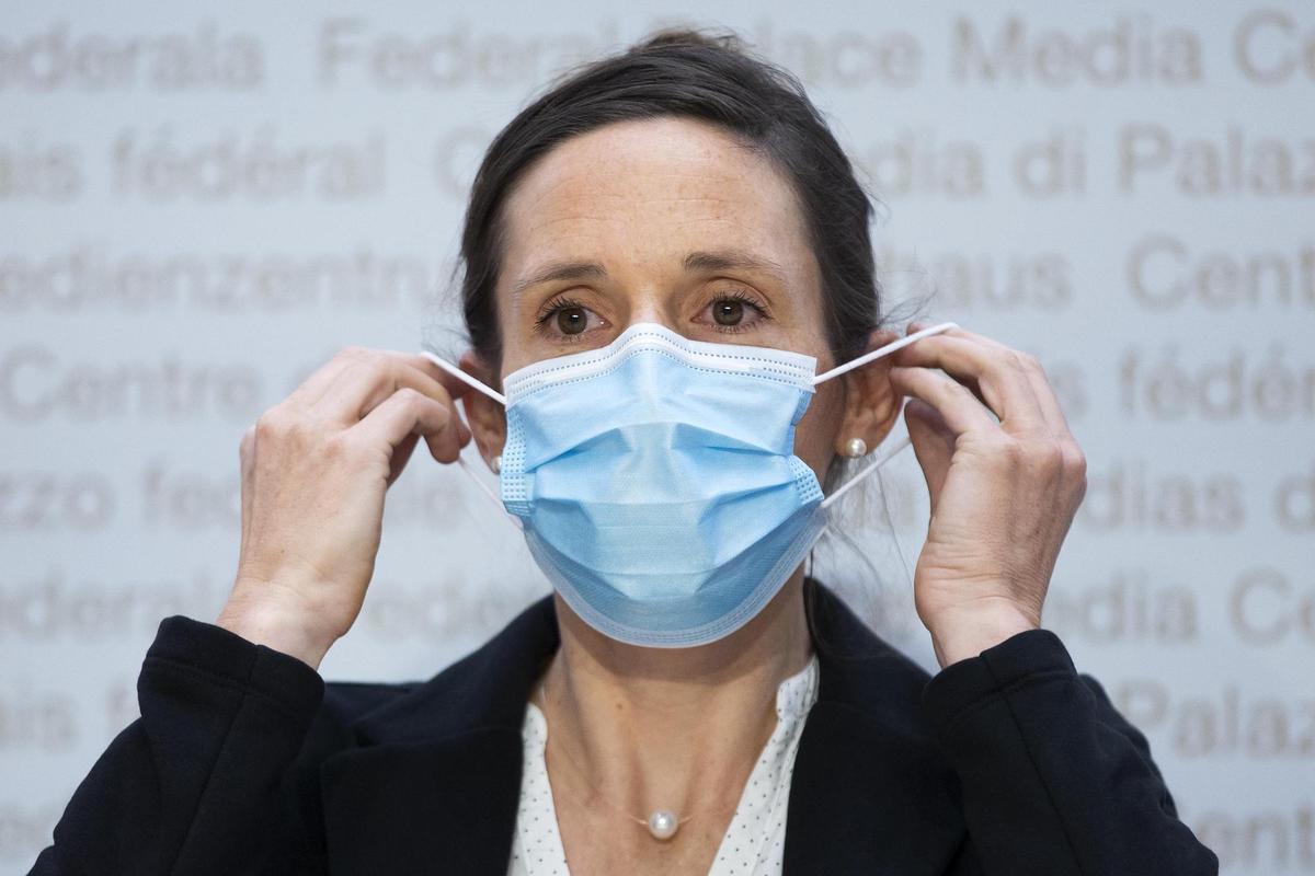 Wearing Masks - Even at Approved Events: This is one of the measures suggested by Task Force Chair Tanya Stadler to break the fifth wave.