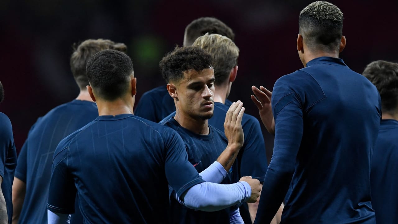 Barcelona farewell fixed: Philippe Coutinho moves to England - football