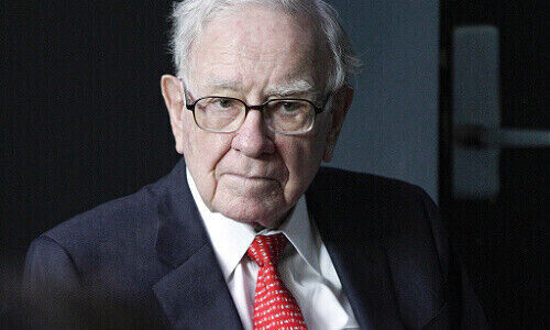 A rare rebuke to star investor Warren Buffett