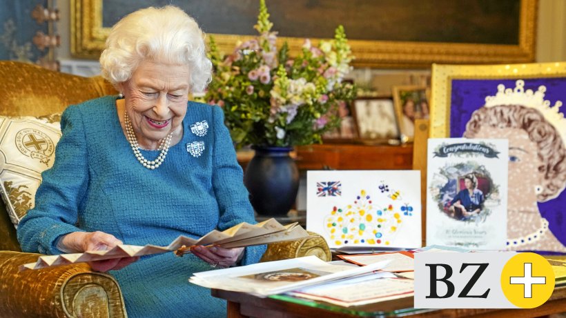 How I wrote a letter to the Queen - and got a response