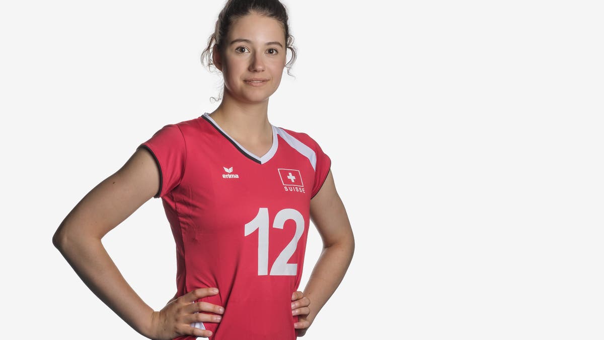 Volleyball player Julie Lingueller moves to Spain