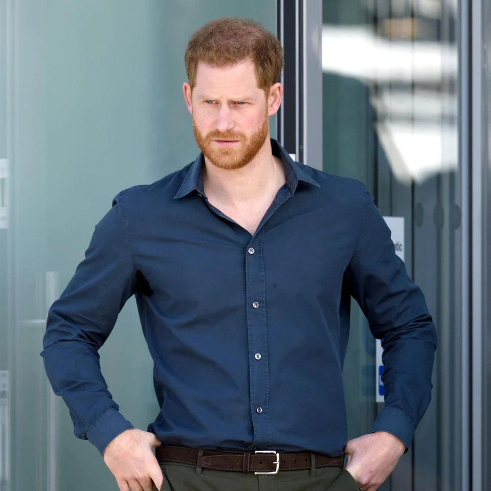 Prince Harry threatens to sue the British government