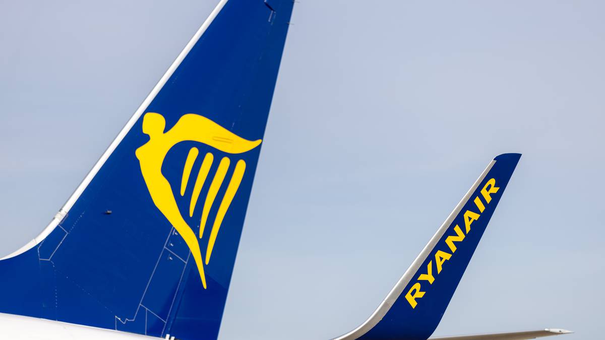 Ryanair stops language tests for travelers from South Africa to the UK