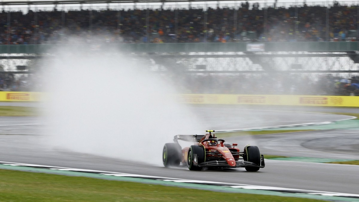 Formula 1 at Silverstone: Sainz ahead of Verstappen