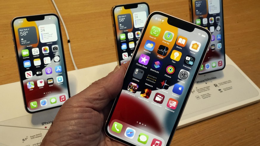 Jailbreakers allegedly hacked iPhone 13 running iOS 15