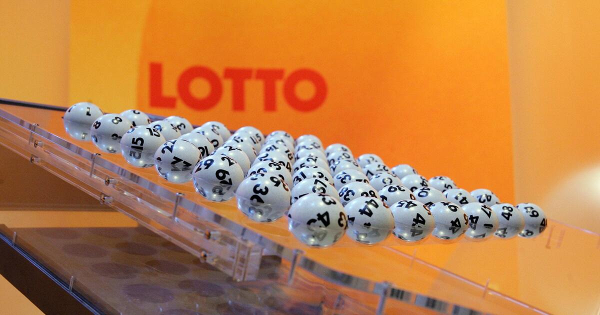 These unlucky lotto players would actually be millionaires today
