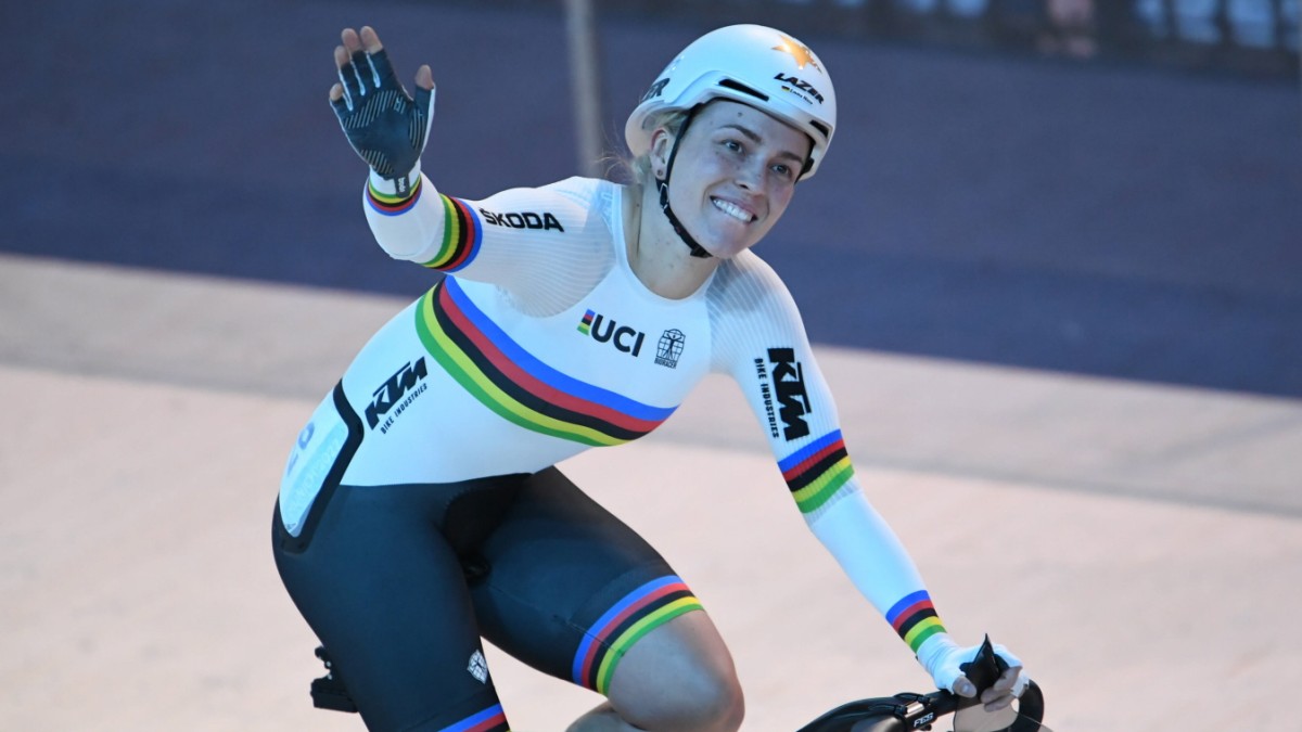 Tracking cyclist Emma Haines: Little Gold - Sports