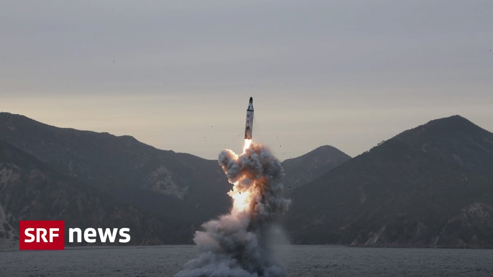In response to a US aircraft carrier - North Korea launches another missile towards the sea - News