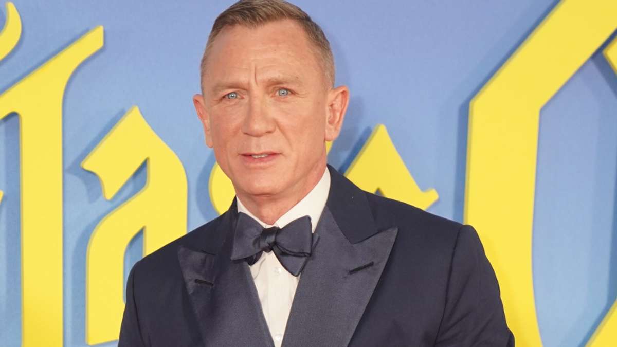 Actor: Daniel Craig receives the same James Bond medal