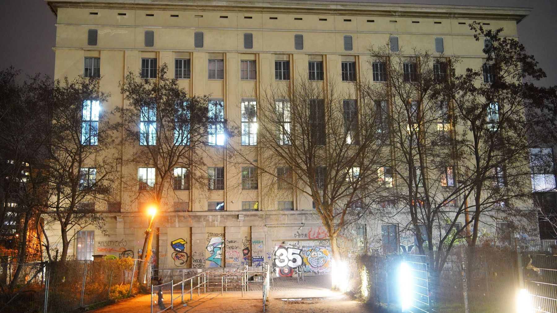 Rumor about Berghain - Has the world's most famous techno club closed down?